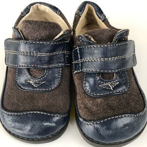 See Kai Run Size 6 Shoes